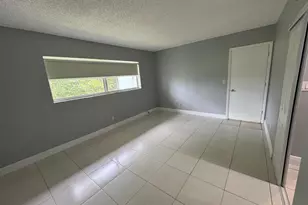 7797 Golf Cir Dr, Margate, FL 33063 - Photo 21