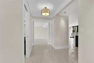 250 E Royal Palm Rd, Boca Raton, FL 33432 - Photo 1