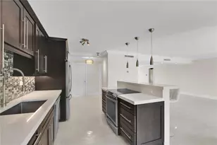 250 E Royal Palm Rd, Boca Raton, FL 33432 - Photo 5