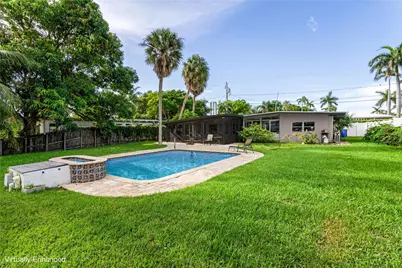 7 Sunset Lane, Pompano Beach, FL 33062 - Photo 5