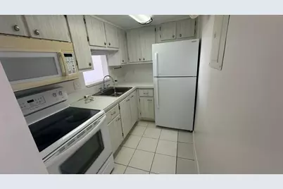 625 Antioch #302, Fort Lauderdale, FL 33304 - Photo 21