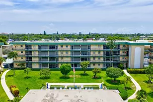 808 SE 7th St, Deerfield Beach, FL 33441 - Photo 43