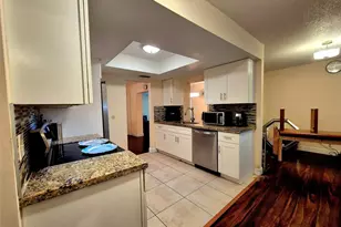 1390 NW 70th Ln, Margate, FL 33063 - Photo 13