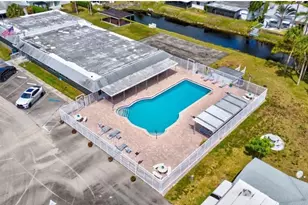 1390 NW 70th Ln, Margate, FL 33063 - Photo 41