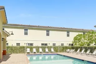 1129 NW 41st Ln, Lauderhill, FL 33313 - Photo 19