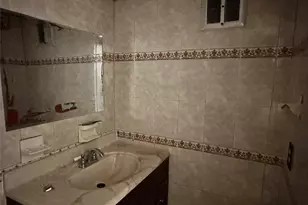 5900 NW 17th Pl, Sunrise, FL 33313 - Photo 15