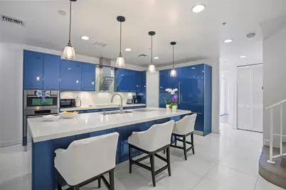 347 Oak Street #B1, Hollywood, FL 33019 - Photo 1
