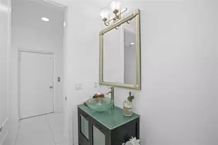 347 Oak St, Hollywood, FL 33019 - Photo 9