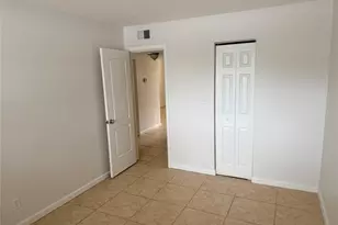 4051 NE 13th Ave, Oakland Park, FL 33334 - Photo 7