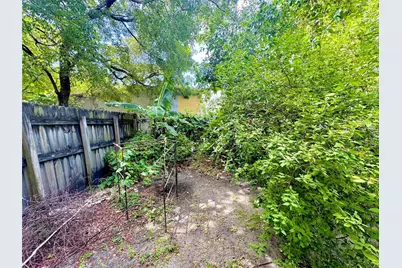 1601 NW 62nd Terrace, Miami, FL 33147 - Photo 11