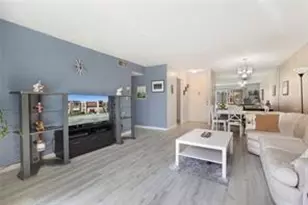 8280 SW 24th St, North Lauderdale, FL 33068 - Photo 11