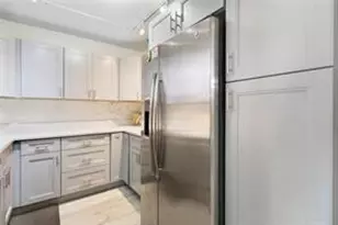 8280 SW 24th St, North Lauderdale, FL 33068 - Photo 17