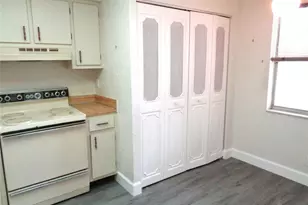 7320 Lake Cir Dr, Margate, FL 33063 - Photo 7