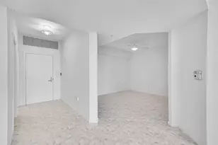 6001 N Ocean Dr, Hollywood, FL 33019 - Photo 15