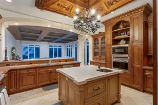 2306 Bay Dr, Pompano Beach, FL 33062 - Photo 17