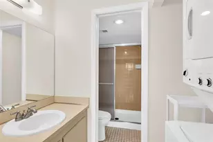 10304 Sunrise Lakes Blvd, Sunrise, FL 33322 - Photo 21