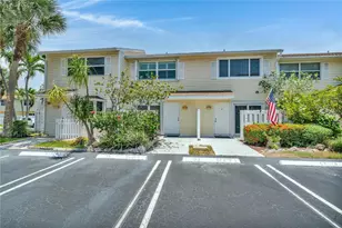 2623 NE 15th St, Pompano Beach, FL 33062 - Photo 3