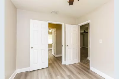 2903 Apalachee Road, West Palm Beach, FL 33406 - Photo 13