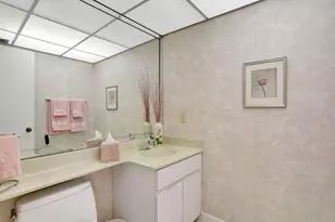 330 SE 20th Ave, Deerfield Beach, FL 33441 - Photo 19