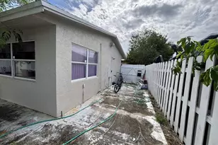 1571 NE 28th Ct, Pompano Beach, FL 33064 - Photo 19