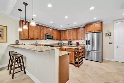 913 NE 17th Way #*, Fort Lauderdale, FL 33304 - Photo 11