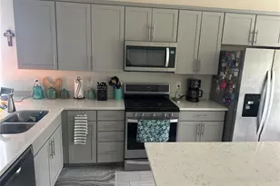 10179 SW Captiva Dr, Port Saint Lucie, FL 34987 - Photo 21