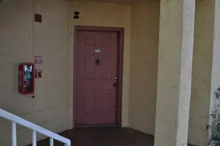 2465 NW 33rd St, Oakland Park, FL 33309 - Photo 9