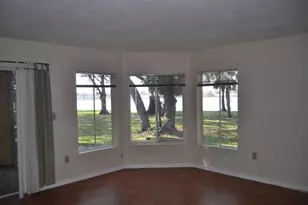 2465 NW 33rd St, Oakland Park, FL 33309 - Photo 13