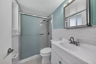 180 Isle of Venice Dr, Fort Lauderdale, FL 33301 - Photo 45