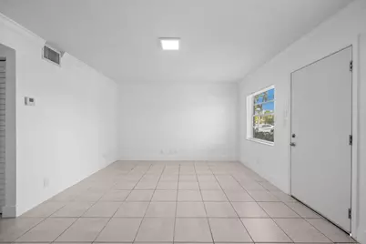 110 SE 2nd Street, Hallandale Beach, FL 33009 - Photo 7