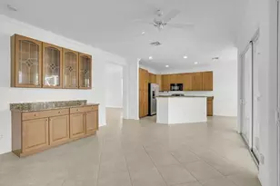 6366 Astor Pl, Vero Beach, FL 32966 - Photo 17