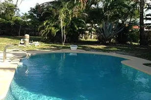 240 NE 55th St, Fort Lauderdale, FL 33334 - Photo 3