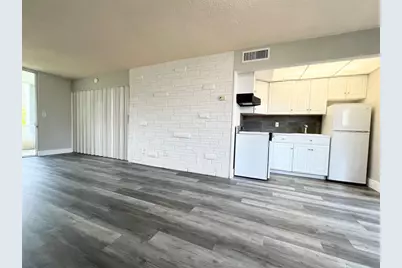 777 E 2nd Avenue #A102, Deerfield Beach, FL 33441 - Photo 3