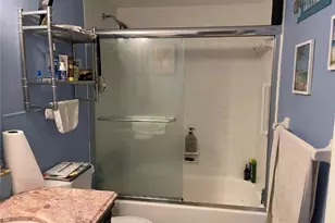 1401 NE Miami Gardens Dr, Miami, FL 33179 - Photo 11