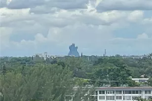 1401 NE Miami Gardens Dr, Miami, FL 33179 - Photo 7