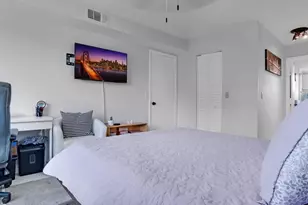 9581 Sunrise Lakes Blvd, Sunrise, FL 33322 - Photo 11