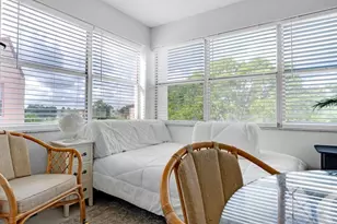 9581 Sunrise Lakes Blvd, Sunrise, FL 33322 - Photo 19