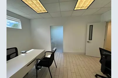 2719 Hollywood Boulevard, Hollywood, FL 33020 - Photo 11