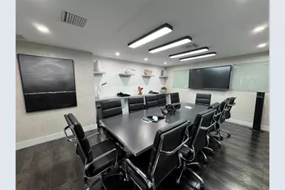 2719 Hollywood Boulevard, Hollywood, FL 33020 - Photo 3