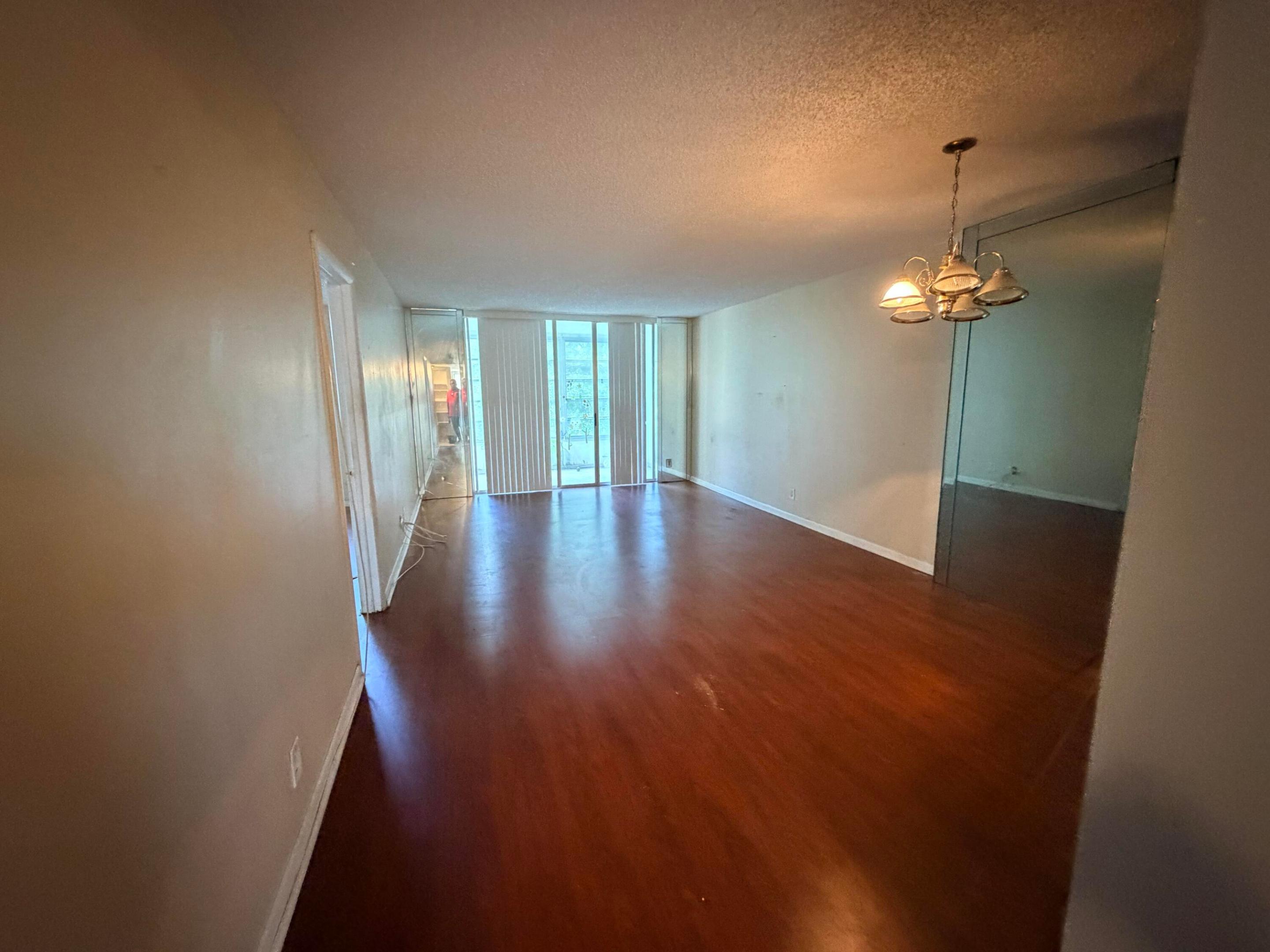 3070 NW 48th Terrace #307 - 3070 NW 48th Terrace #307, Lauderdale Lakes, FL 33313 Luxury Property | Jose Angel Pina
