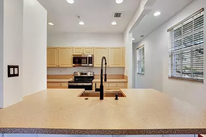 454 SW 147th Avenue #4601, Pembroke Pines, FL 33027 - Photo 13