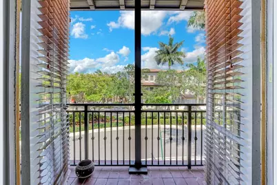 454 SW 147th Avenue #4601, Hollywood, FL 33027 - Photo 9