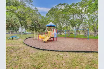 2208 S Cypress Bend Drive #401, Pompano Beach, FL 33069 - Photo 39