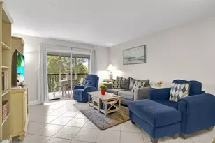 2208 S Cypress Bend Dr, Pompano Beach, FL 33069 - Photo 11