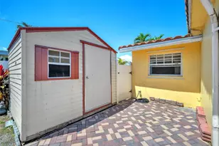 1910 NE 56th St, Fort Lauderdale, FL 33308 - Photo 35