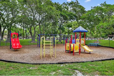 2205 S Cypress Bend Drive #505, Pompano Beach, FL 33069 - Photo 71