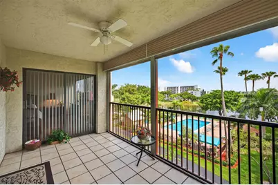 2205 S Cypress Bend Drive #505, Pompano Beach, FL 33069 - Photo 17