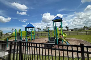 12304 SW Forli Wy, Port Saint Lucie, FL 34987 - Photo 25