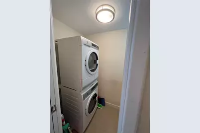 333 NE 21st Avenue #318, Deerfield Beach, FL 33441 - Photo 5