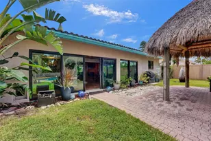 60 SE 10th St, Pompano Beach, FL 33060 - Photo 49